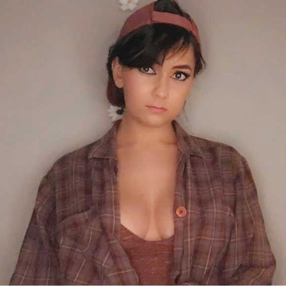 Meet your Posher, Jasmine - Picture 1 of 1